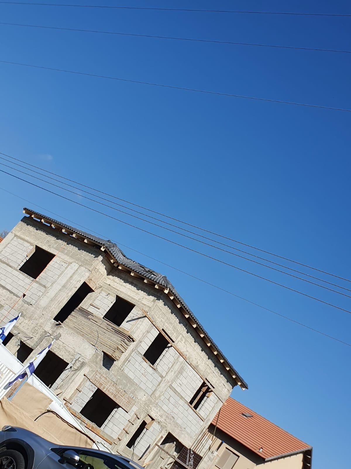 עבודה של התותחים בגגות